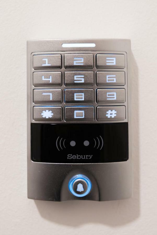 H4U Smart Deluxe Apartment Zagreb Luaran gambar